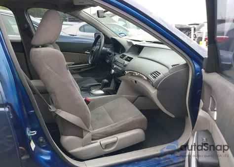 2008 Honda Accord 2.4 Ex from USA, damaged, VIN JHMCP26798C055452